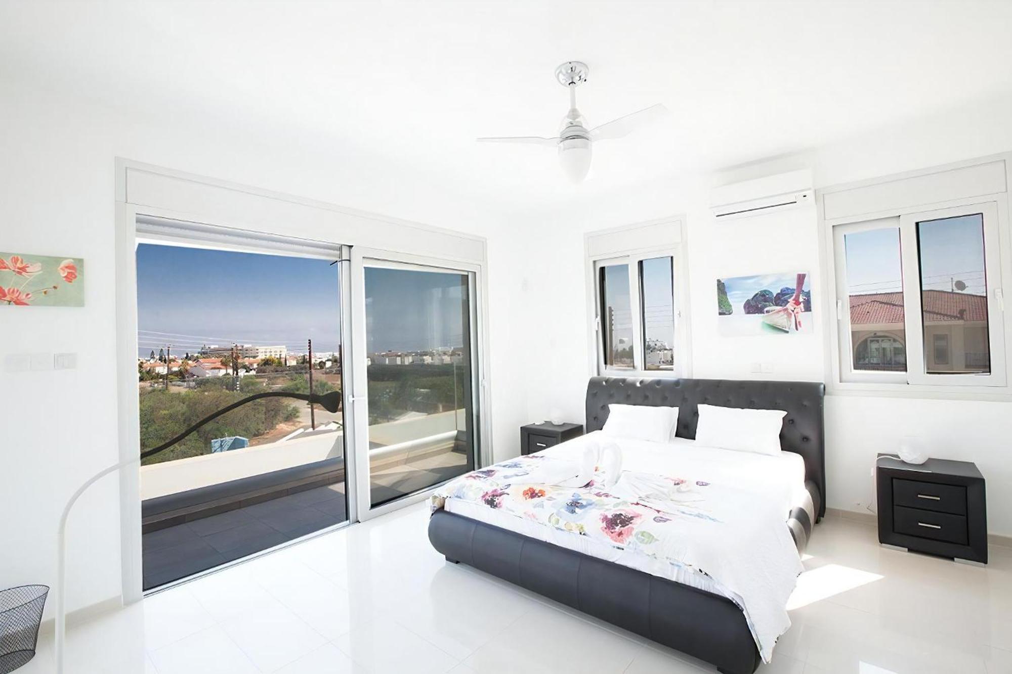 Villa Protara Chrysos - Beautiful 5 Bedroom Protaras Villa - Walking Distance To Fig Tree Bay Eksteriør bilde